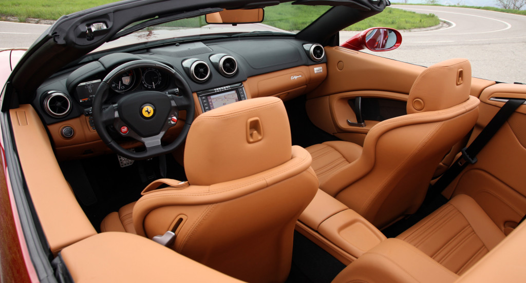 2013-Ferrari-California-interior.jpg