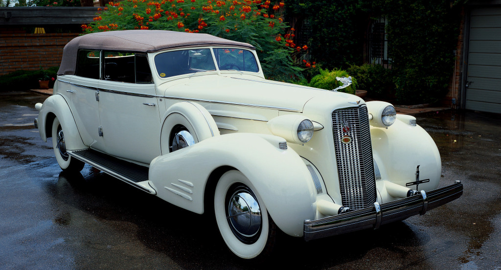 Cadillac V16 Series 90 Town Cabriolet '1936.jpg