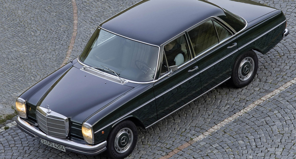 Mercedes-Benz E-Klasse (W114115) '1967–76.jpg