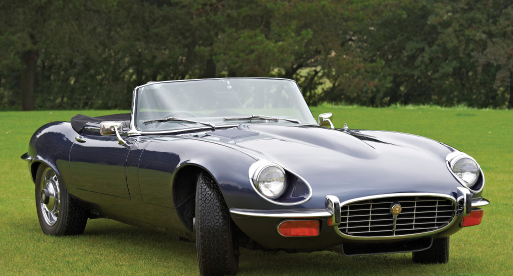 Jaguar E-Type V12 Roadster (Series III) '1971–75.jpg