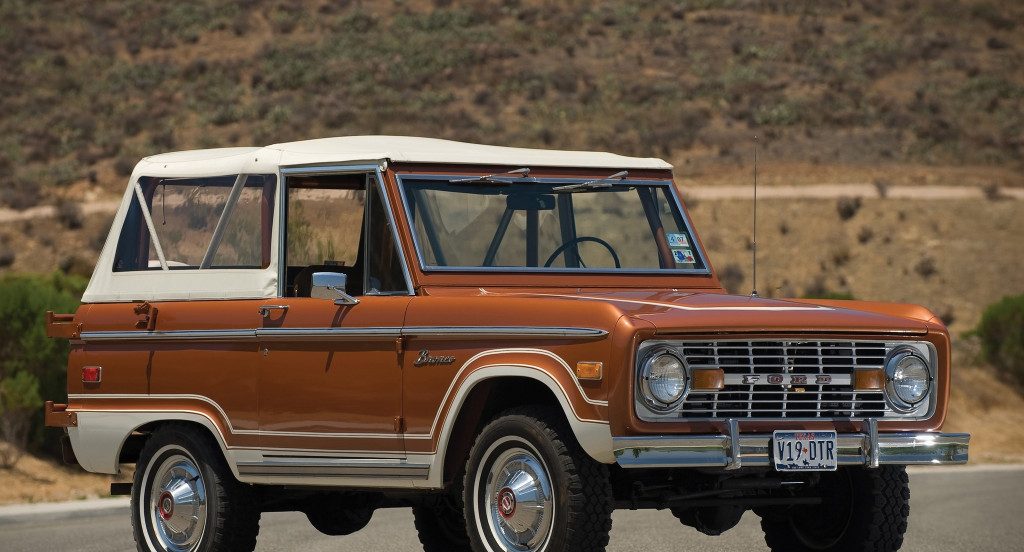 Ford Bronco '1966–77.jpg