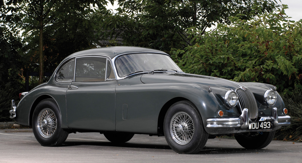 Jaguar XK150 Fixed Head Coupe '1958–61.jpg