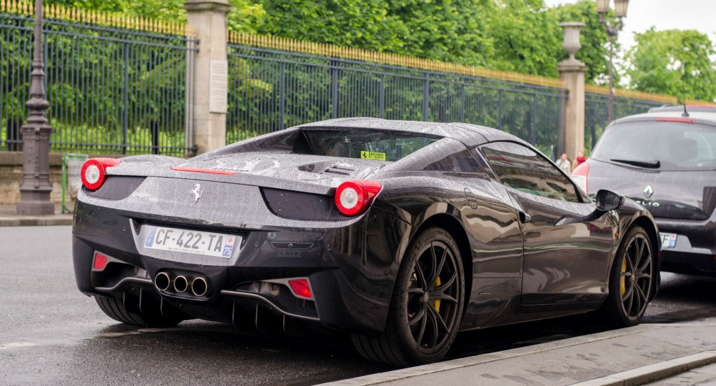 Ferrari auto 87