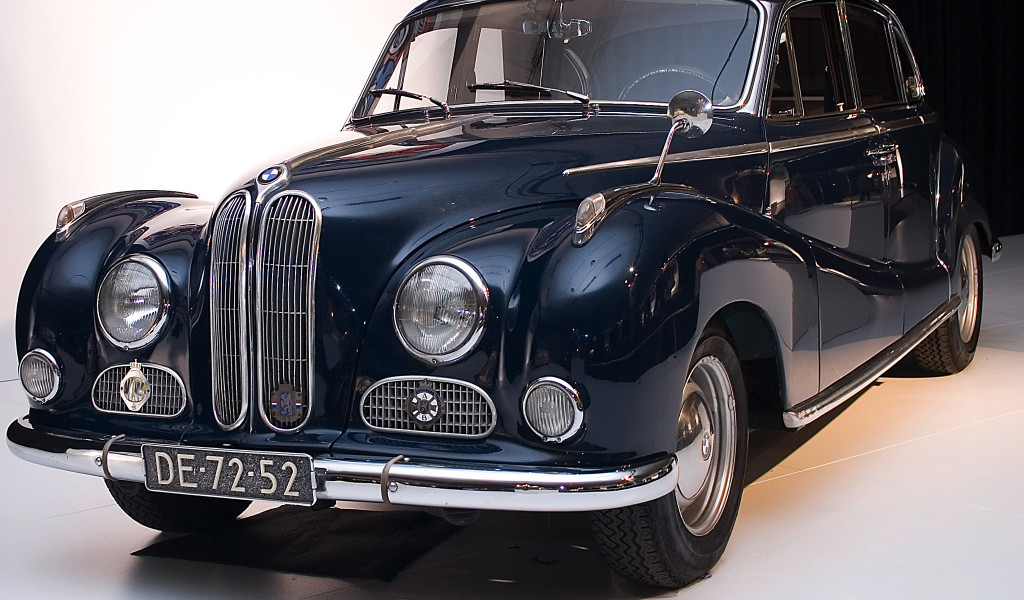 BMW 501 '1952–64.jpg