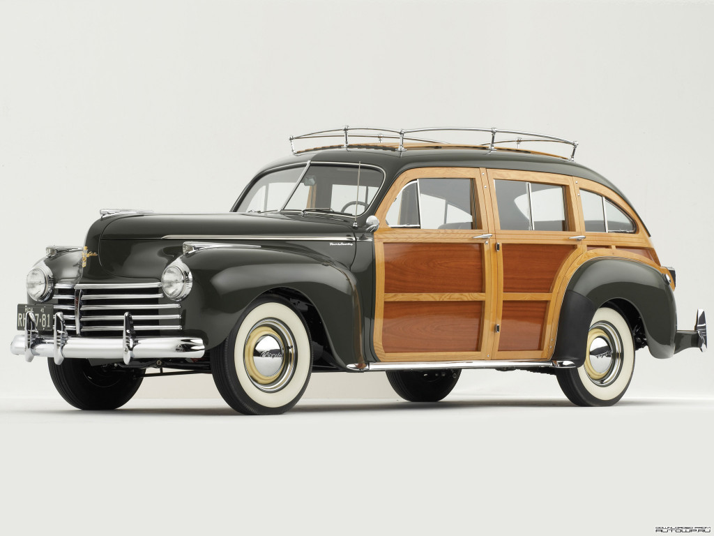 Chrysler Town&Country Estate Wagon '1941.jpg