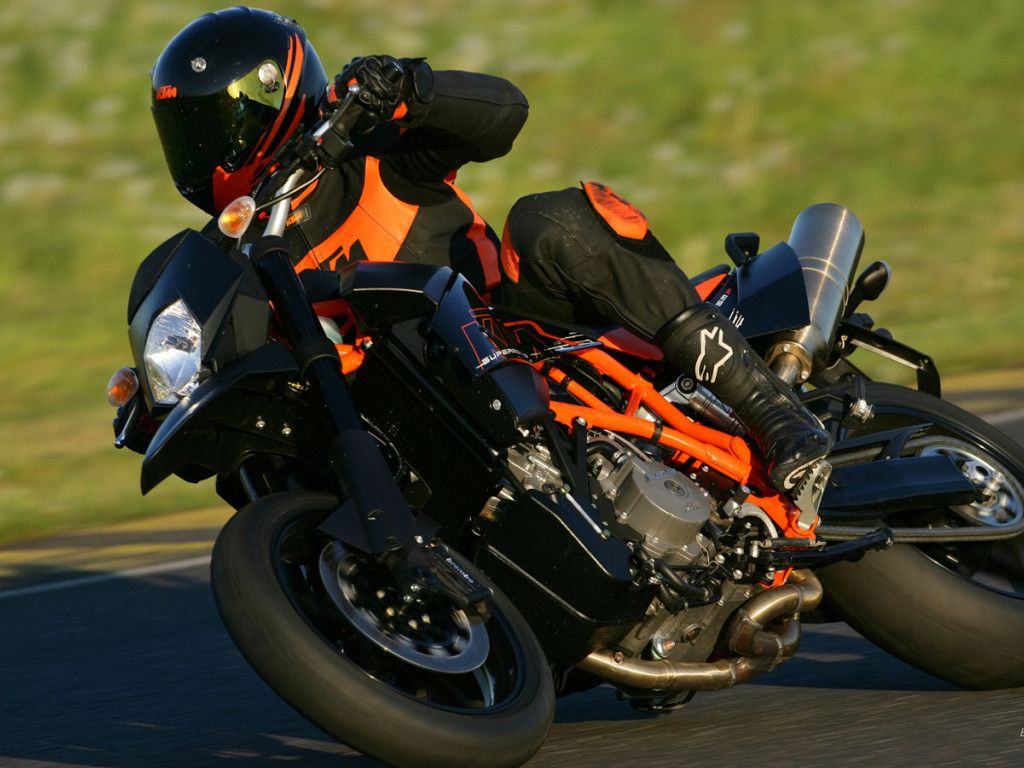 KTM_SMR_950-aa_2007_02_1440x900.jpg