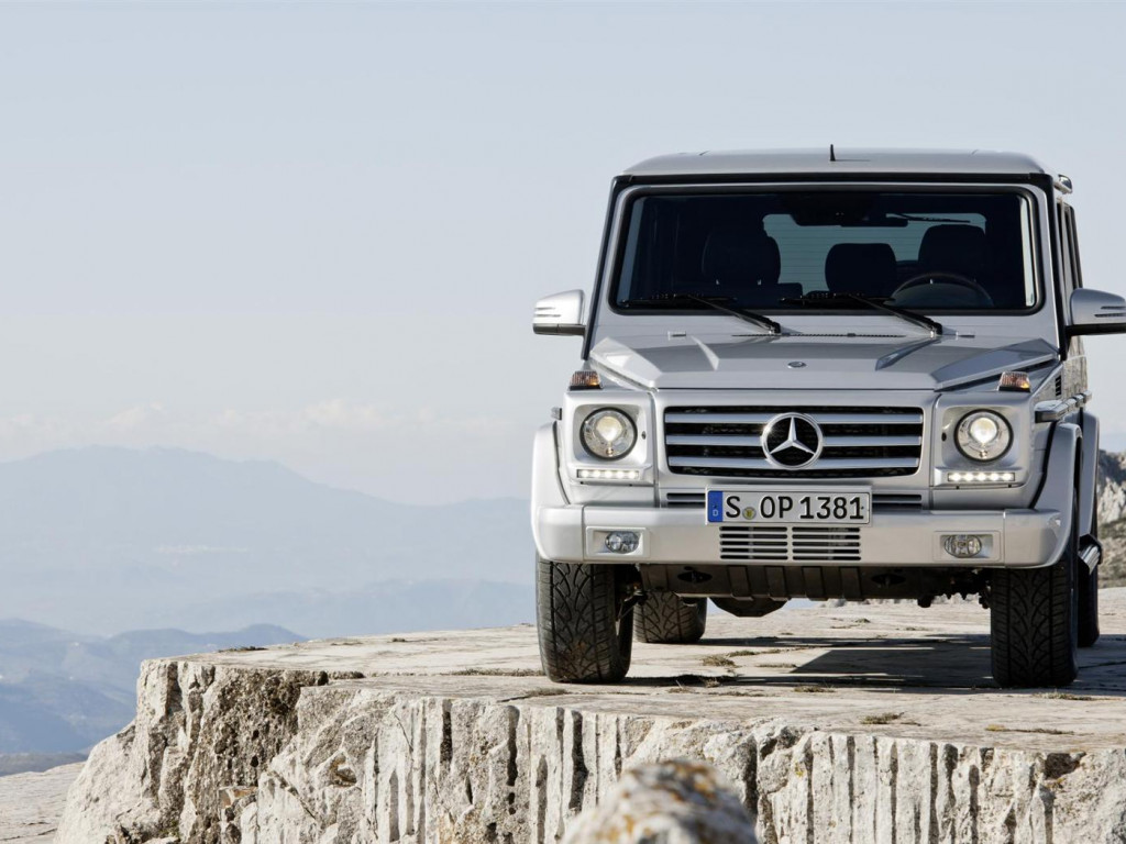 Mercedes Benz G, B Class AMG 53