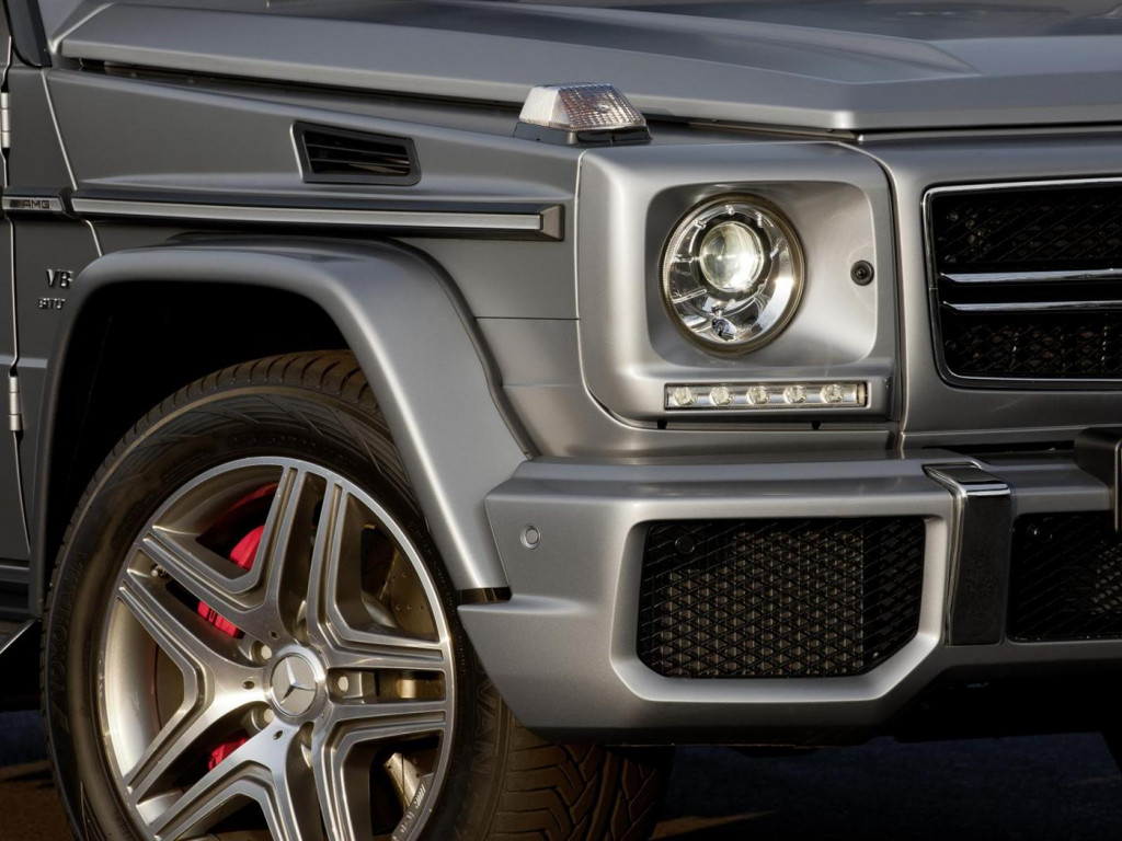 Mercedes Benz G, B Class AMG 12