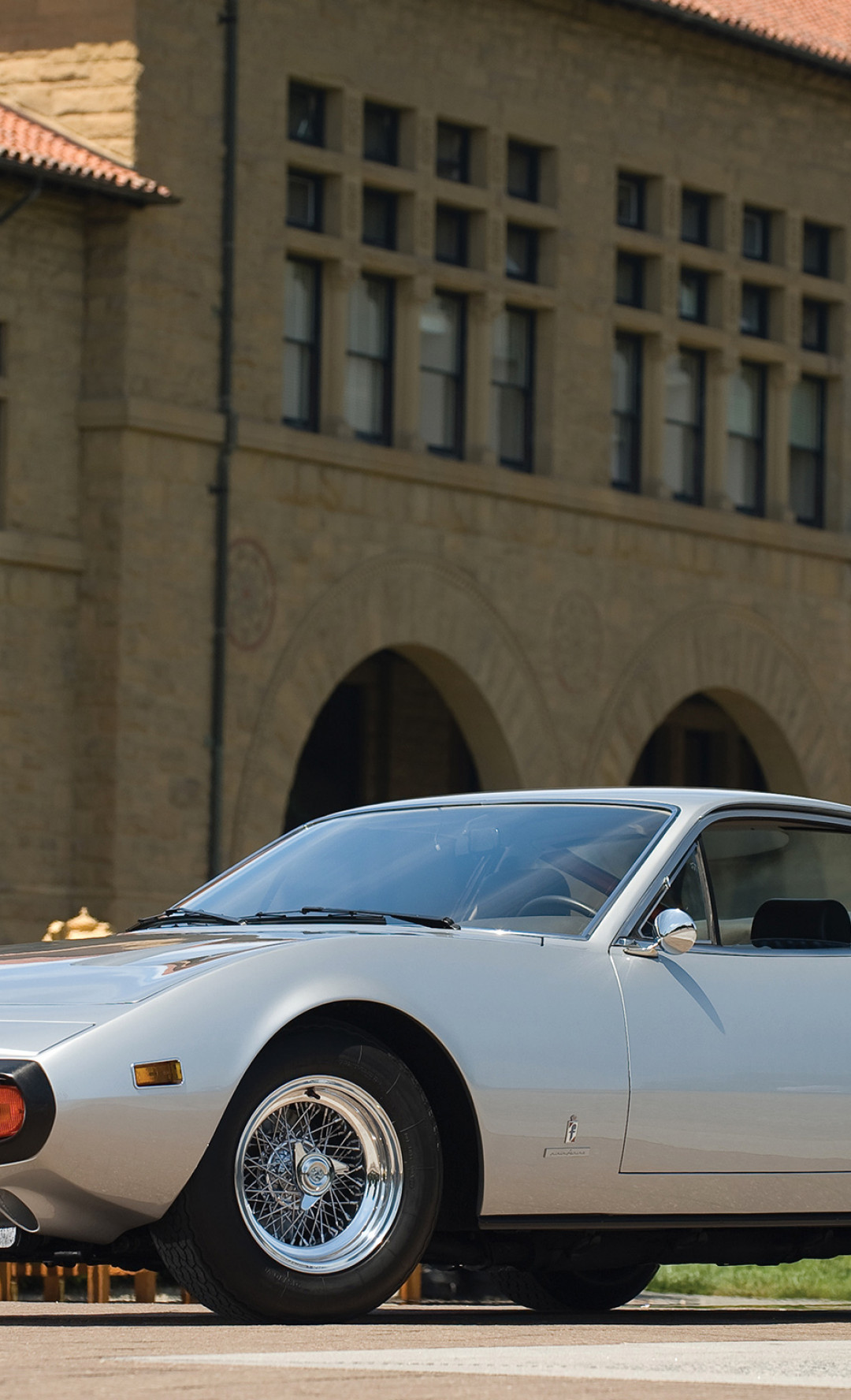 Ferrari 365 GTC 4 '1971–72.jpg