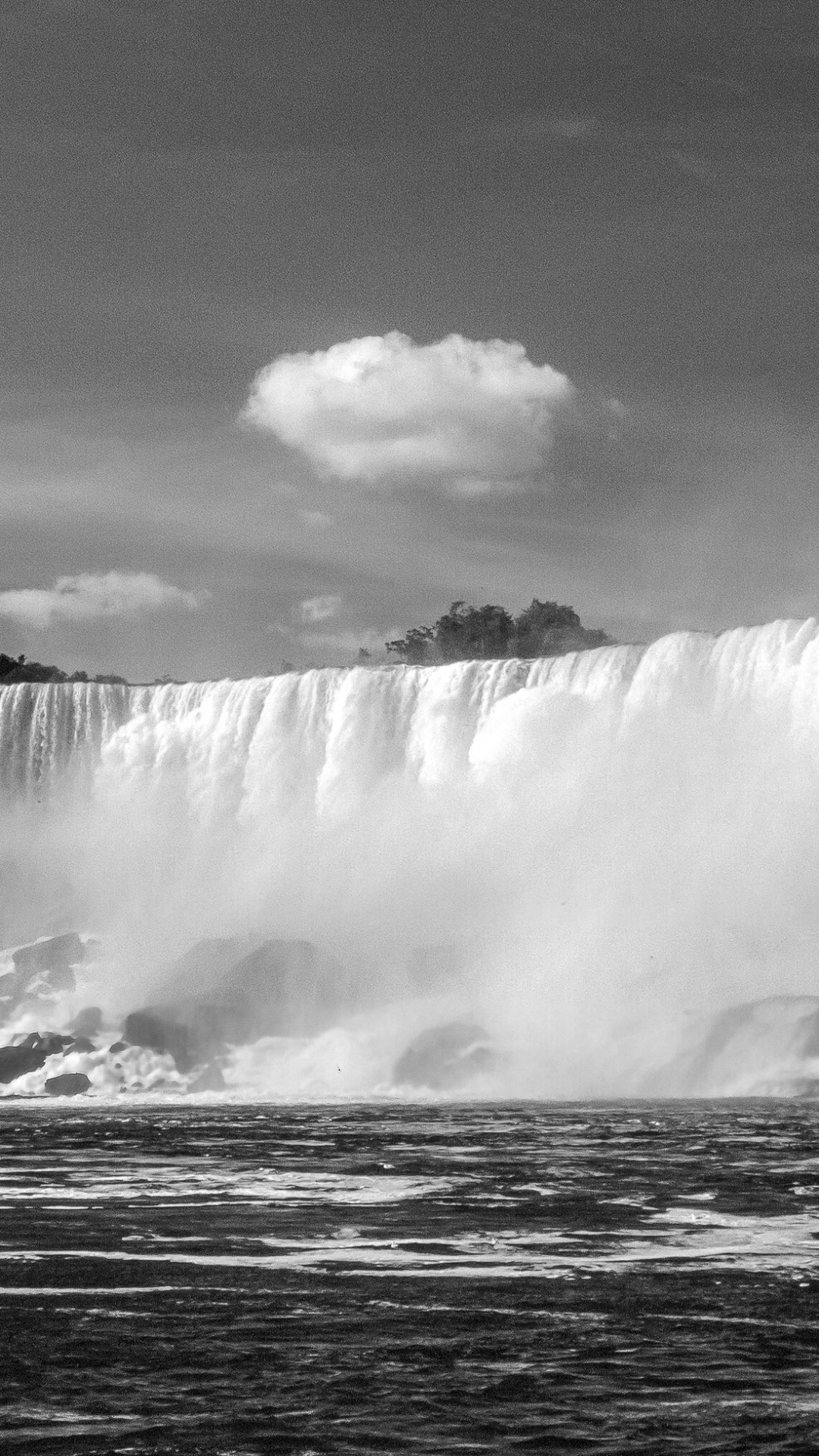 Wodospad Niagara w kolorze czarno białym