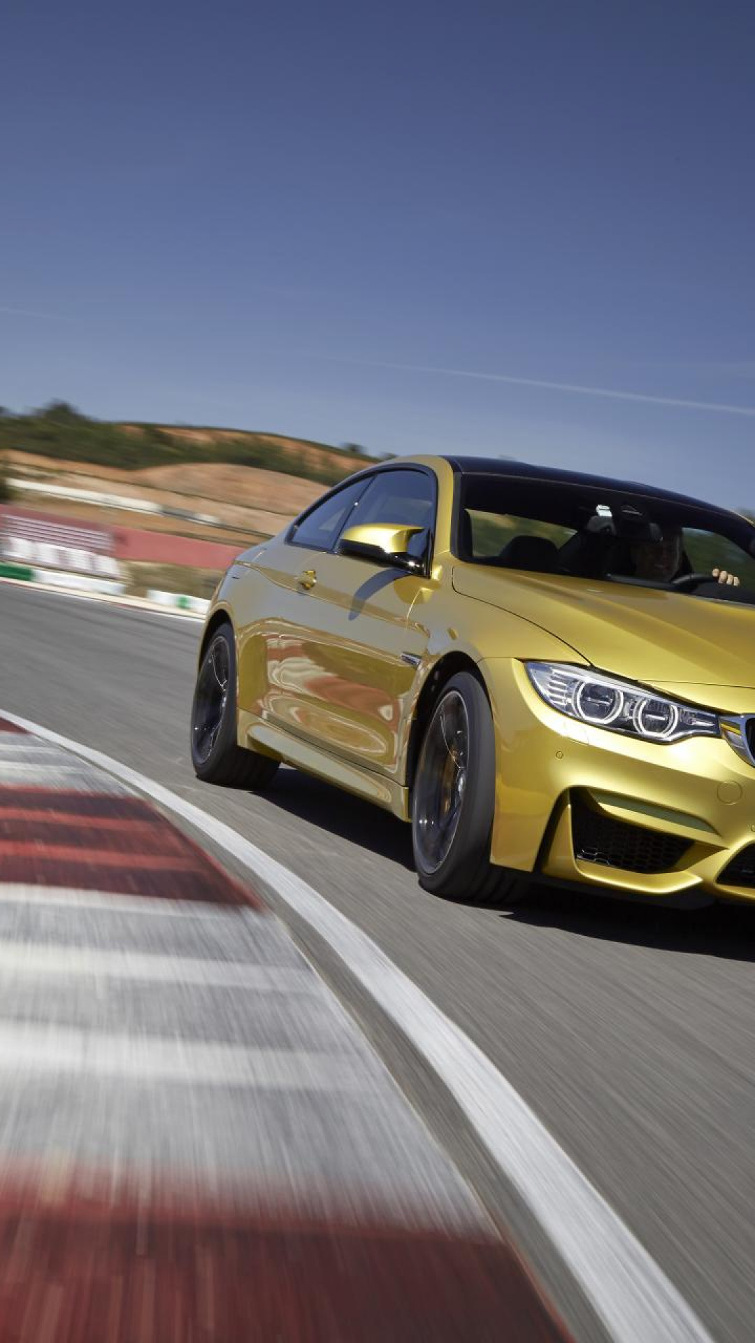 BMW M4 Coupe 2015 11