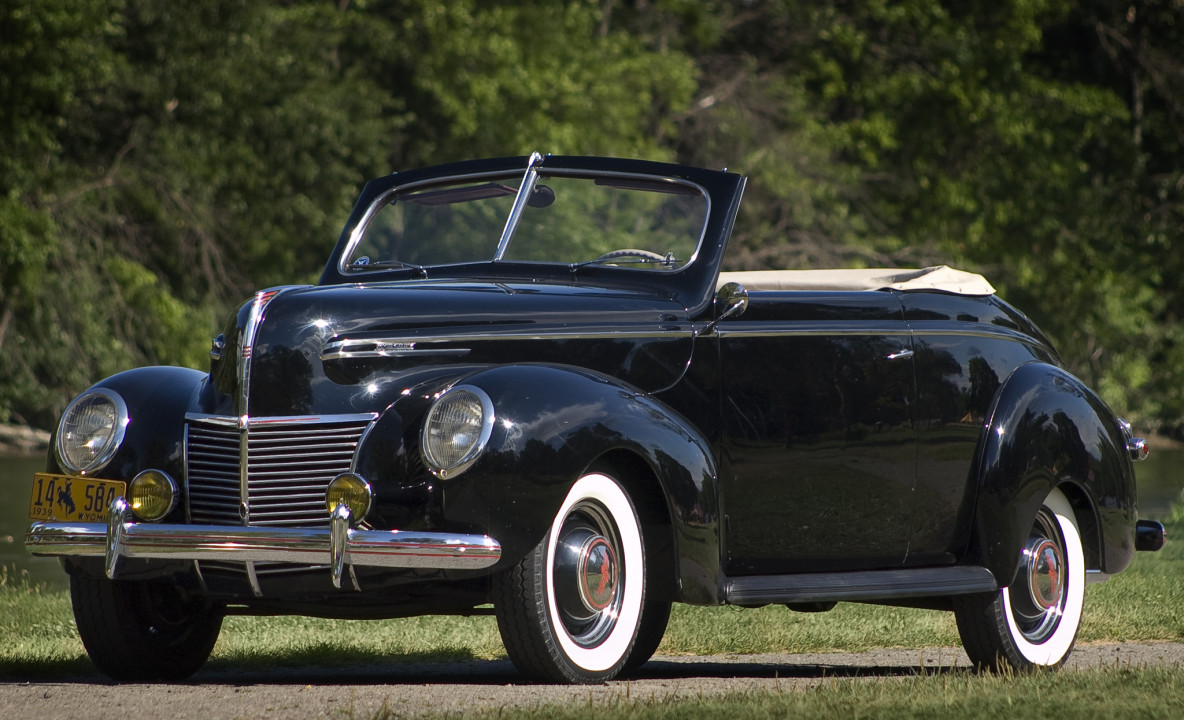 Mercury Convertible Club Coupe (99A) '1939.jpg