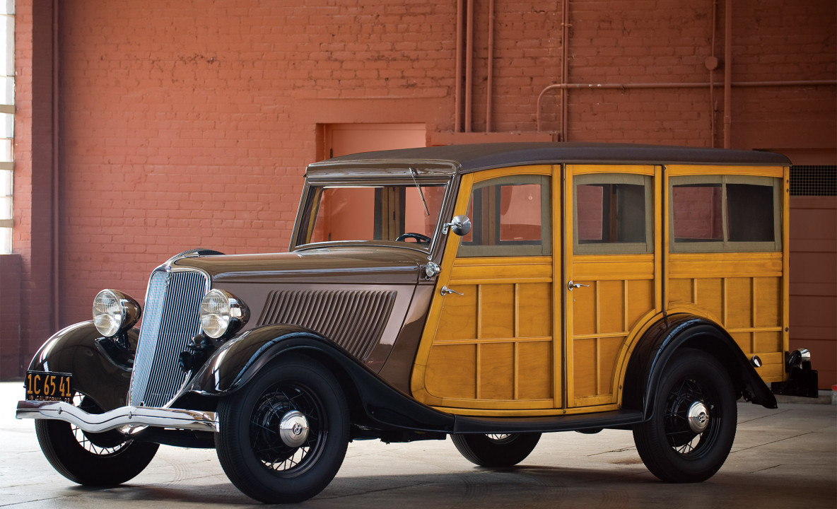 Ford V8 Station Wagon '1933.jpg