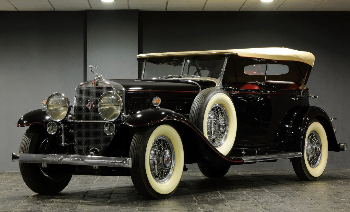 Cadillac V16 452 Dual Cowl Sport Phaeton '1930.jpg