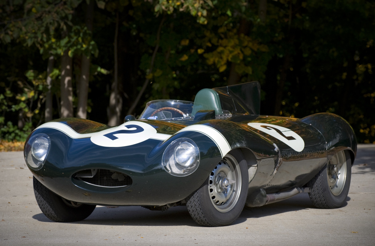 Jaguar D-Type '1954–57.jpg