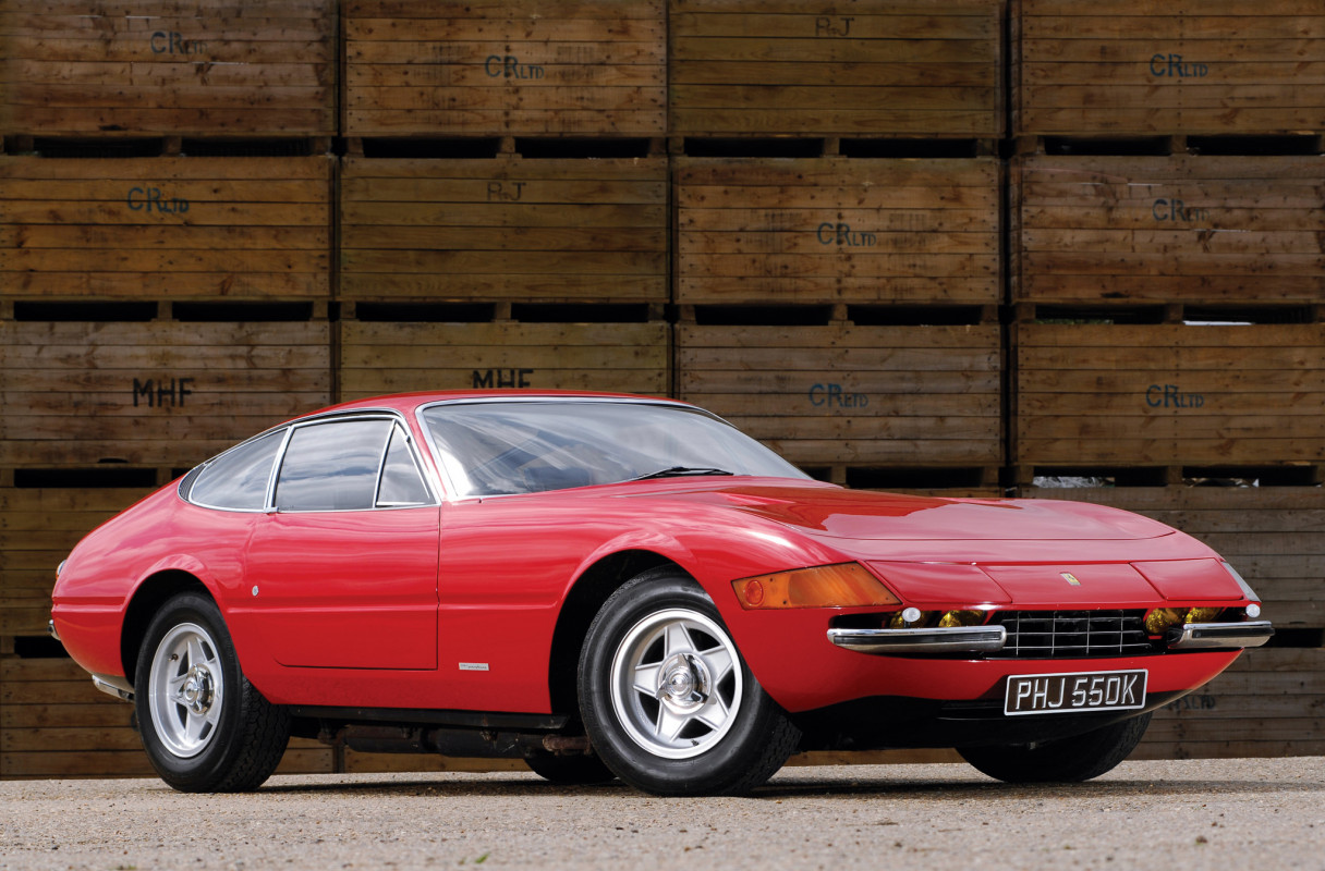 Ferrari 365 GTB 4 Daytona '1968–74.jpg