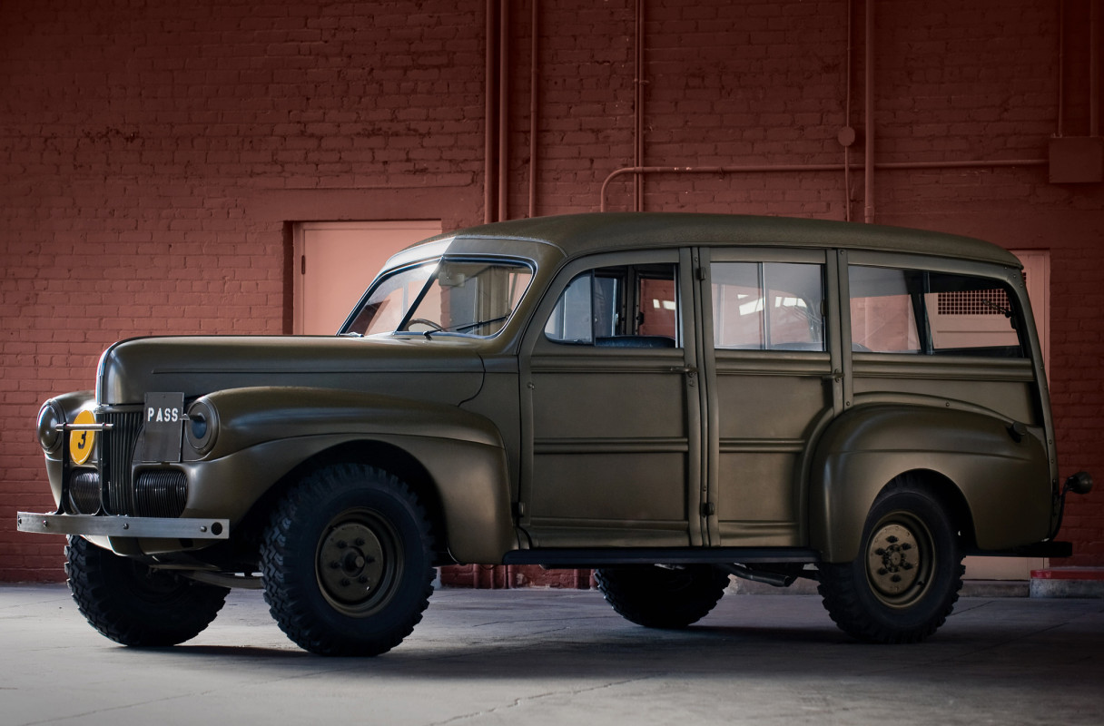 Ford C11 ADF Staff Car '1941.jpg