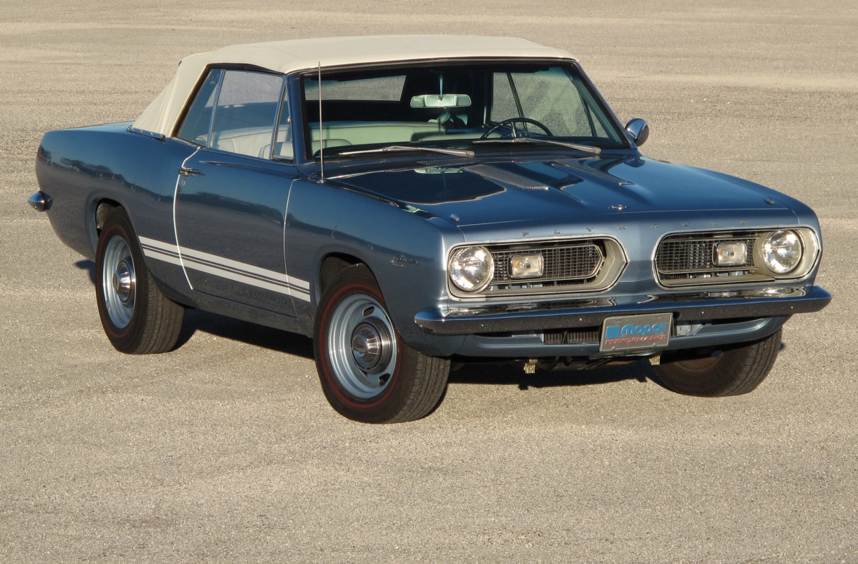 Plymouth Barracuda Convertible '1967.jpg