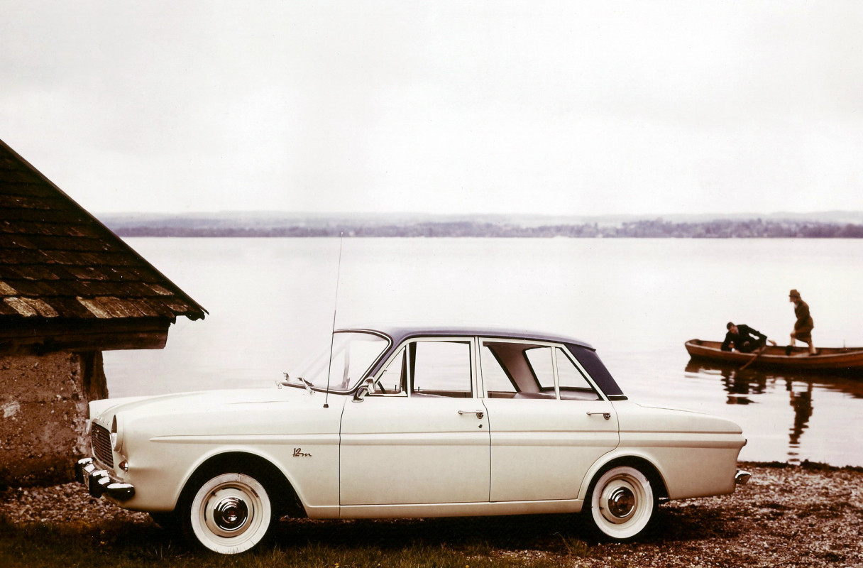 Ford Taunus 12M Sedan (P4) '1962–66.jpg