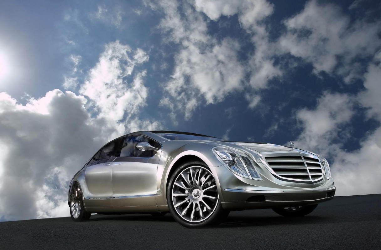 Windows_7_Background_-_Mercedes-Benz.jpg