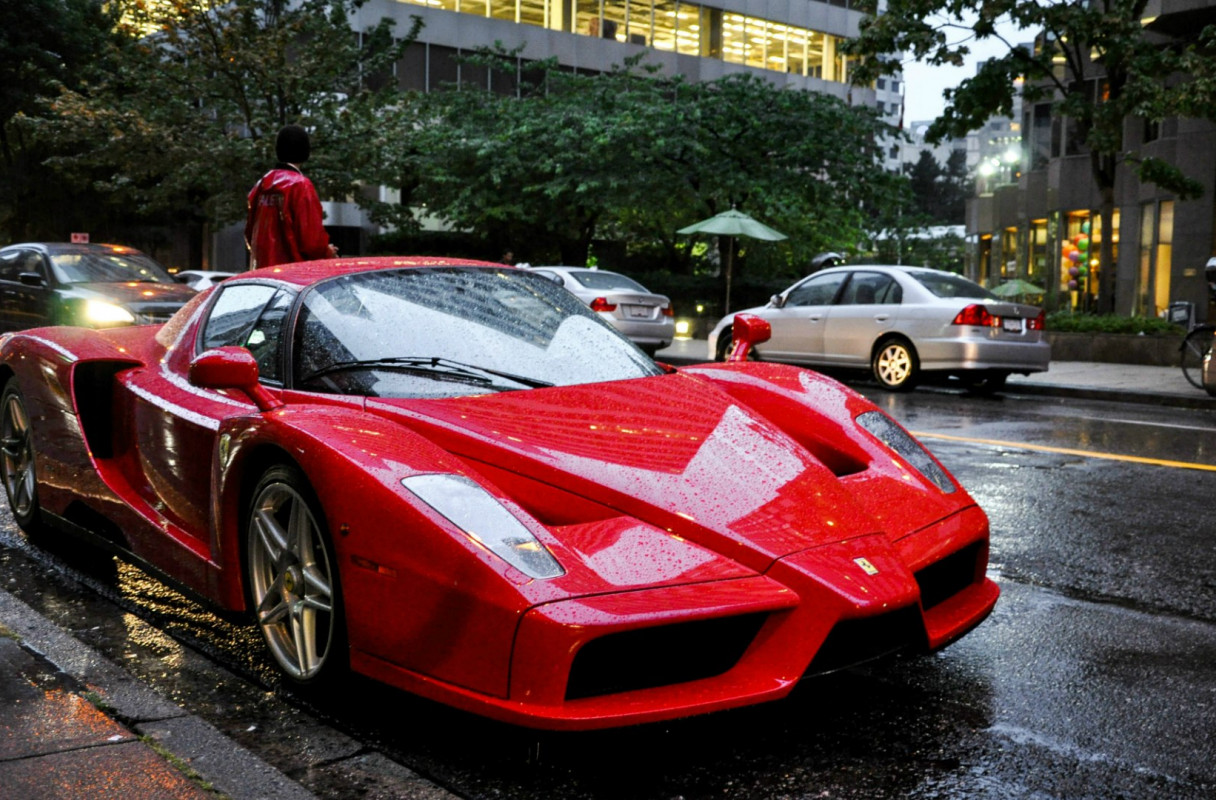 Auto ferrari 106