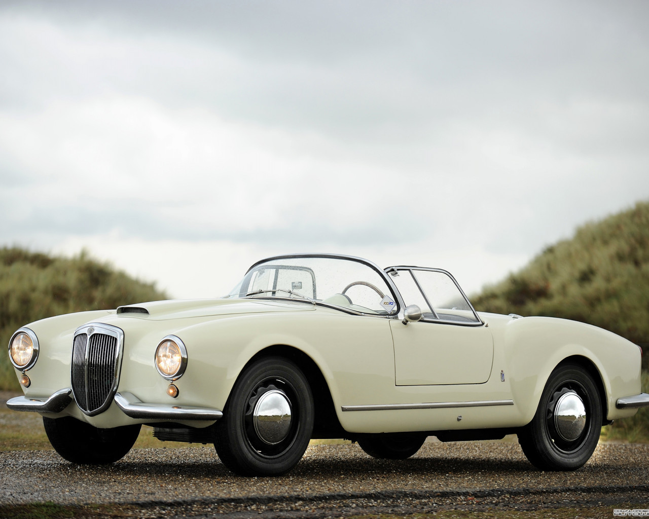 Lancia Aurelia Spyder (B24) '1954–58.jpg