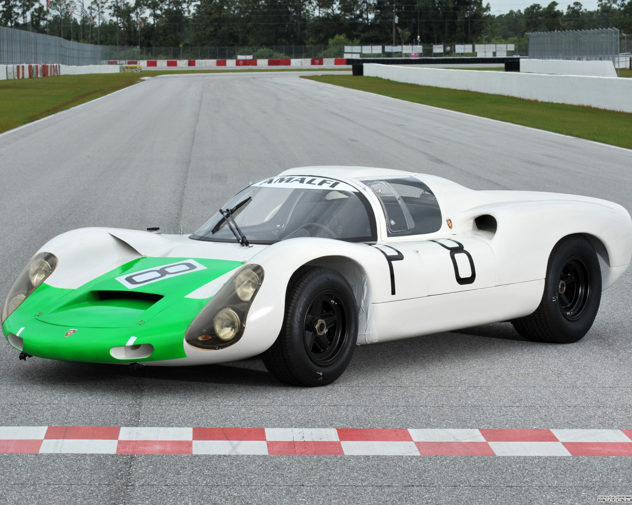 Porsche 910-8 '1967–68.jpg