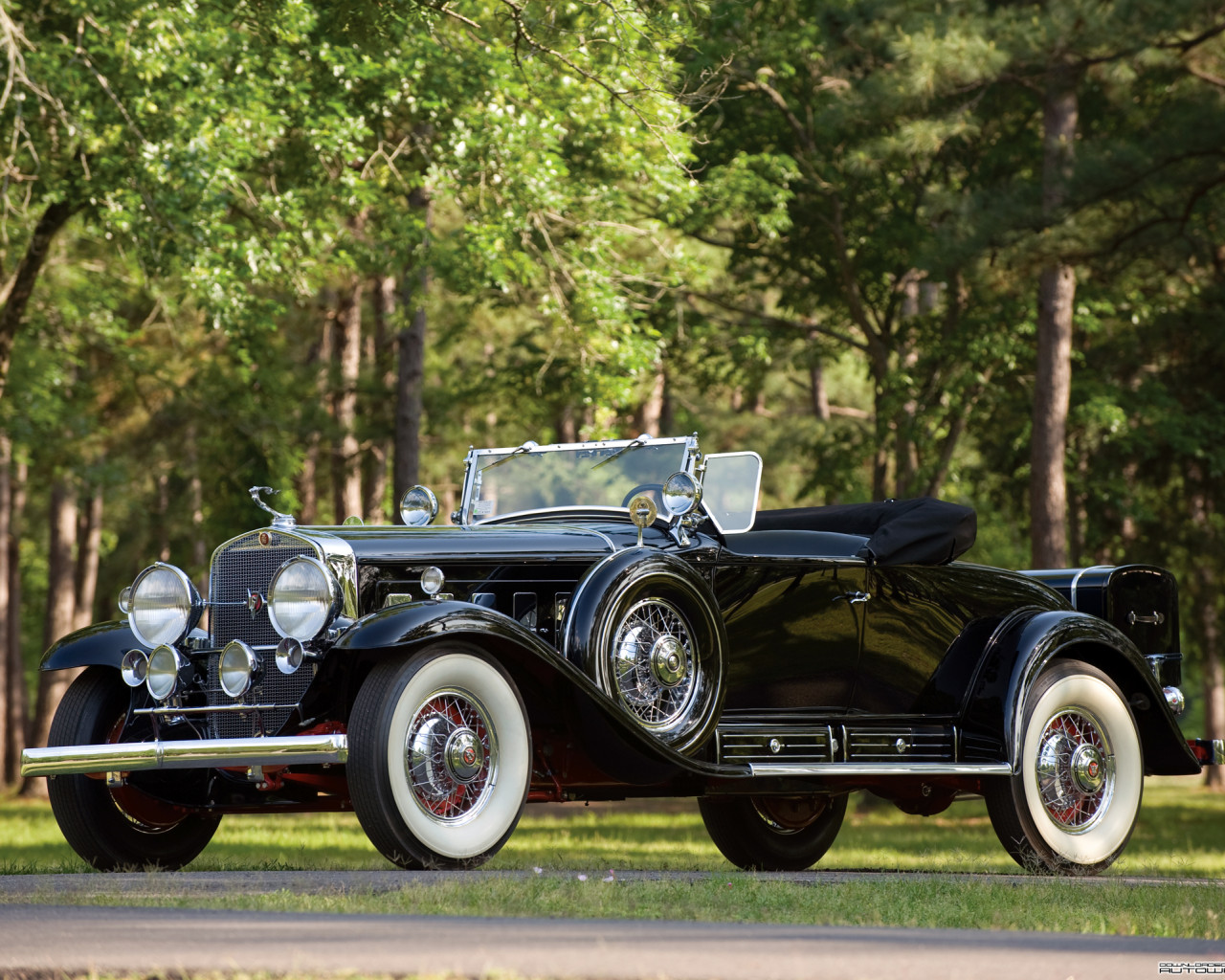 Cadillac V16 452 Roadster '1930.jpg