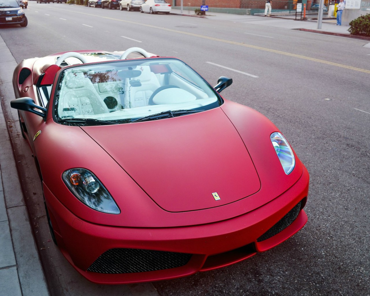 na pulpit ferrari 4