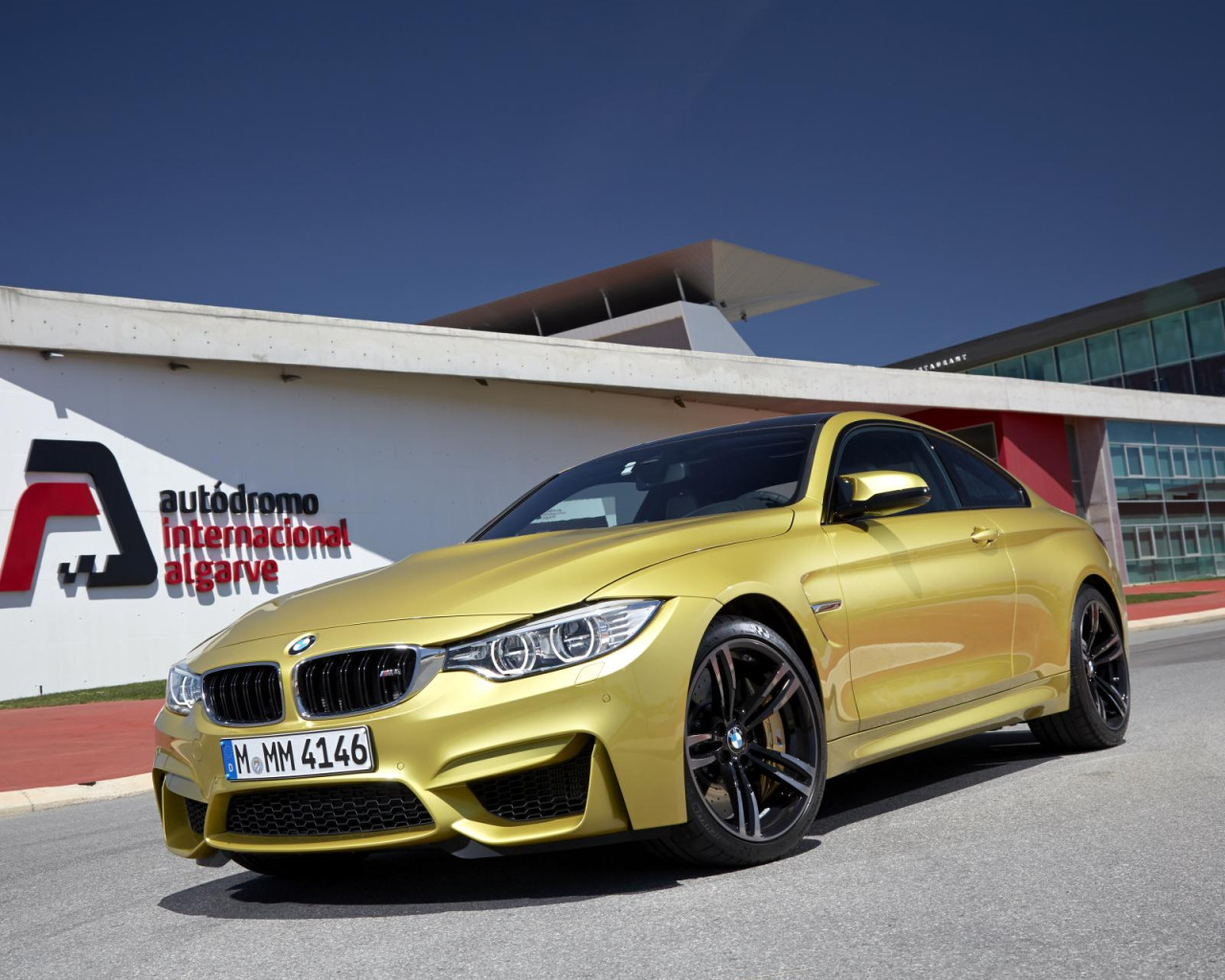 BMW M4 Coupe 2015 19