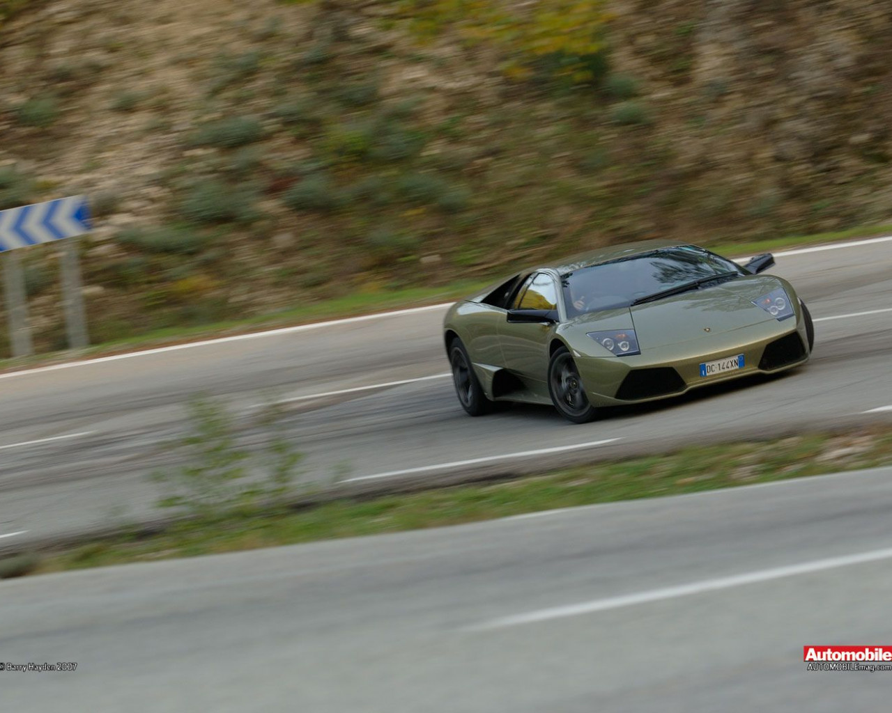 0704_c+2007_lamborghini_murcielago_lp640+08.jpg