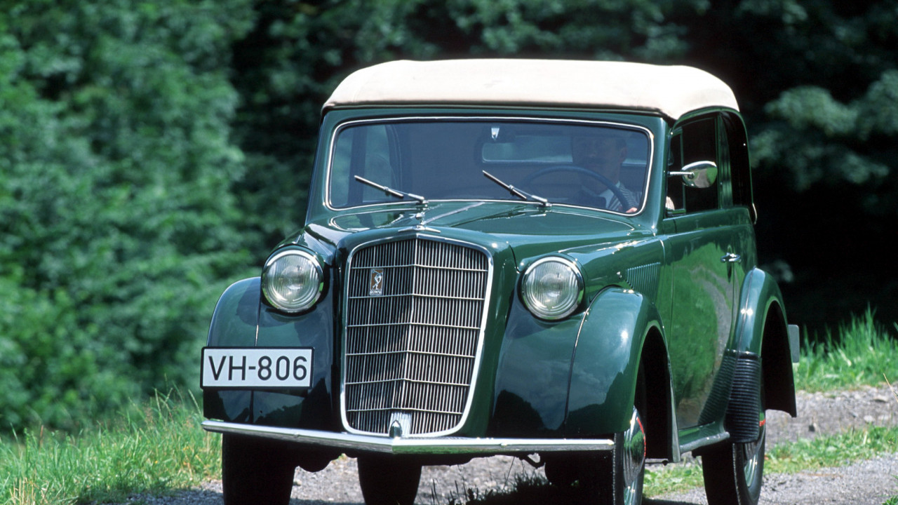 Opel Olympia Cabrio Limousine '1935–37.jpg