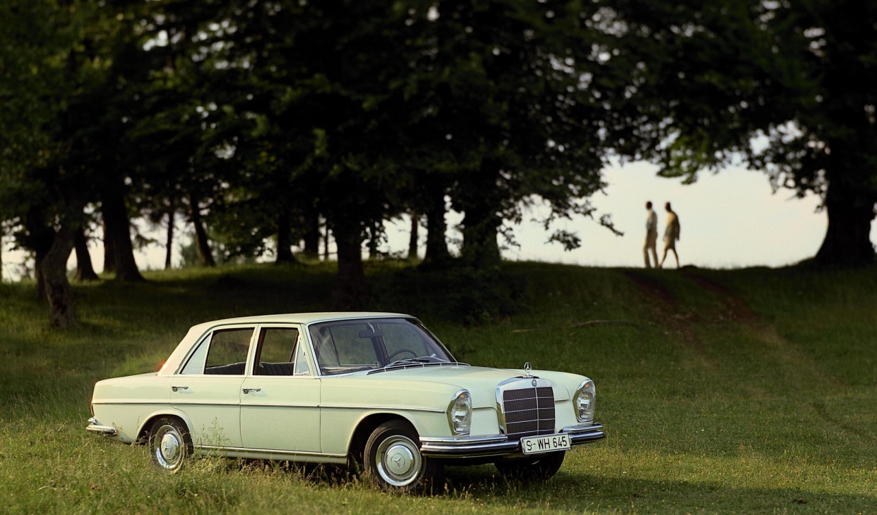 Mercedes-Benz S-Klasse (W111 112).jpg