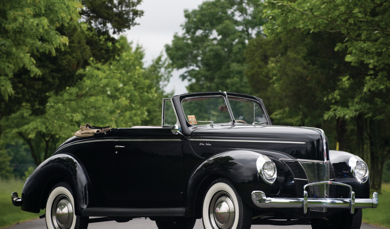 Ford Deluxe Convertible Coupe '1940.jpg