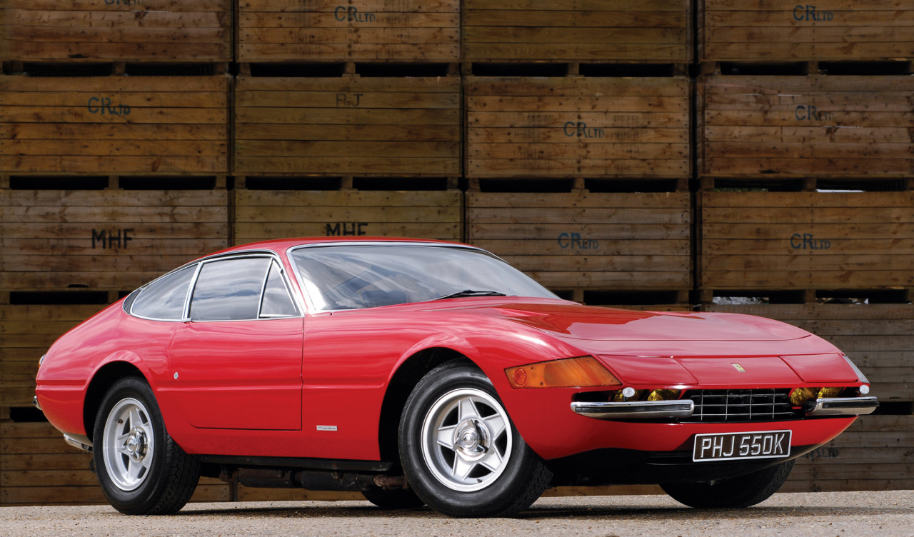 Ferrari 365 GTB 4 Daytona '1968–74.jpg