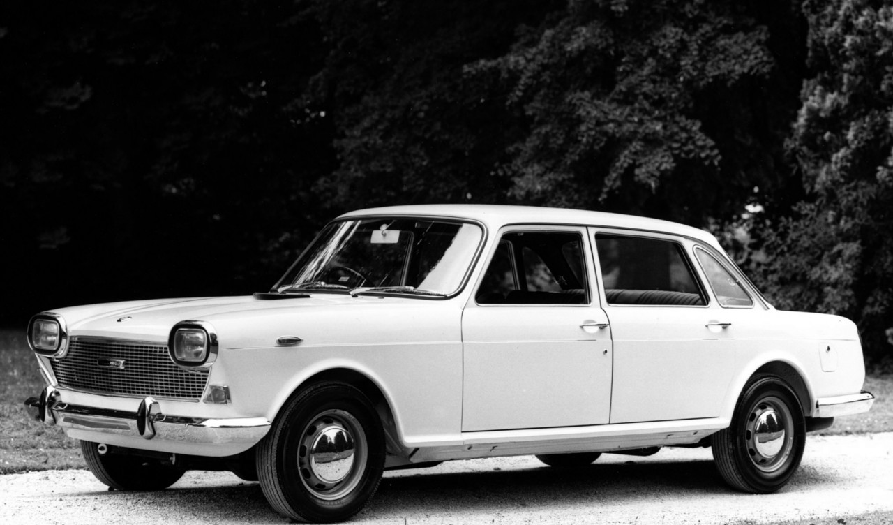Austin 3 Litre (ADO61) '1968–71.jpg