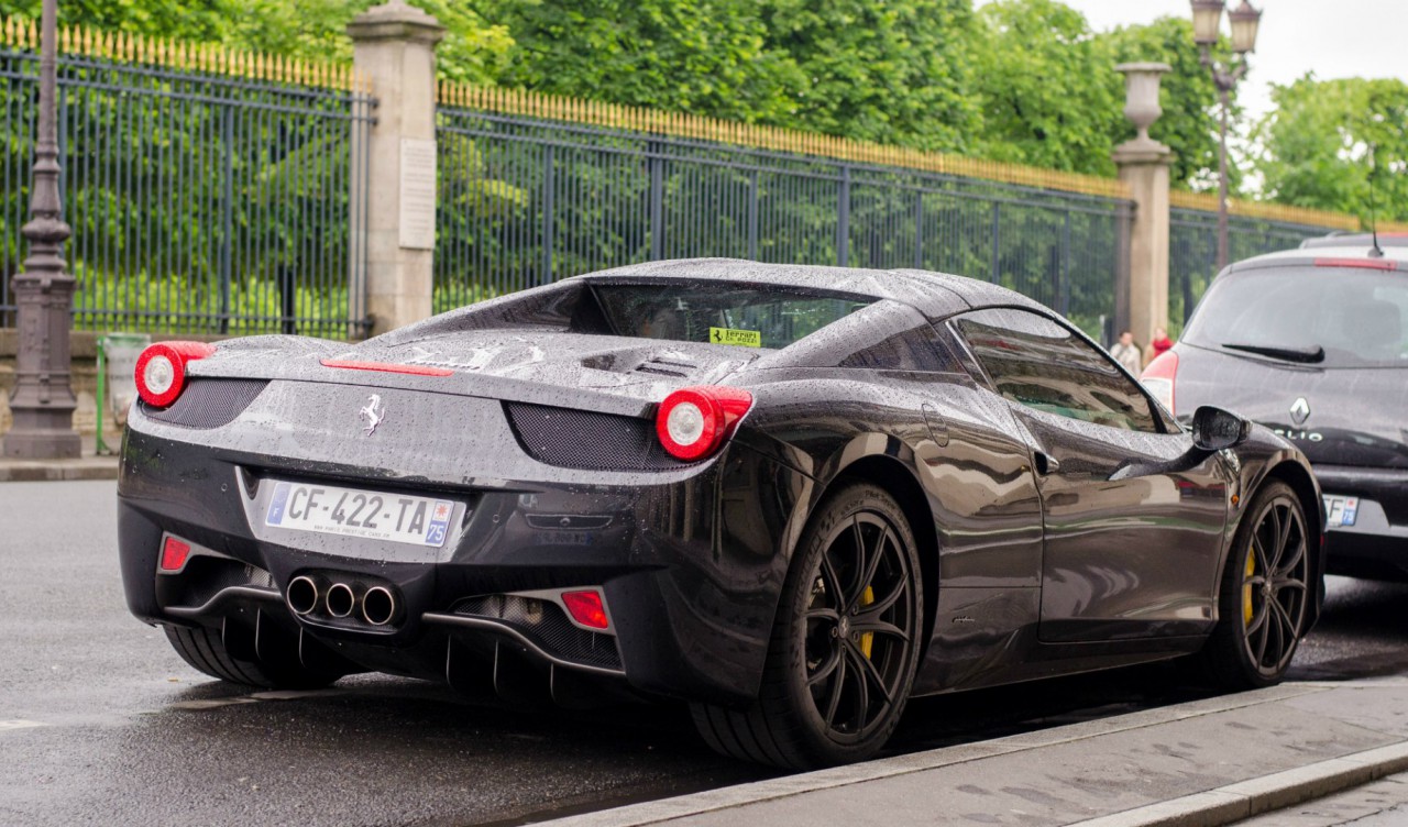 Ferrari auto 87