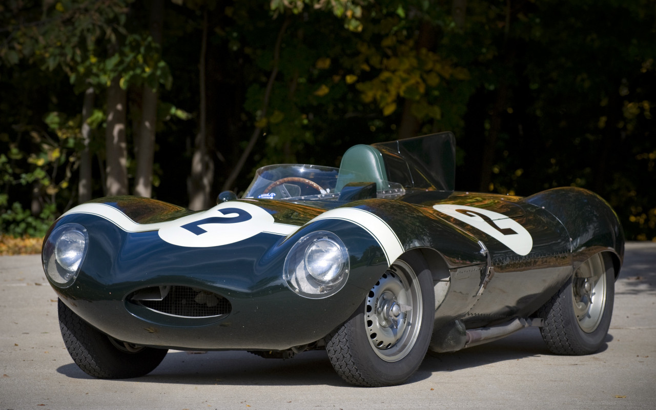 Jaguar D-Type '1954–57.jpg