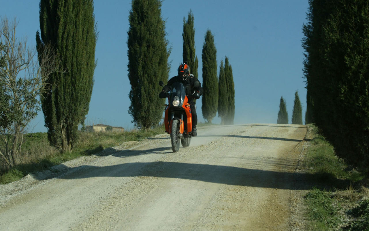 KTM_950_Adventure_S_2003_15_1440x900.jpg