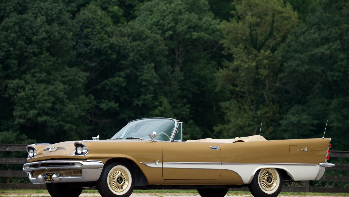 DeSoto Adventurer Convertible '1957.jpg