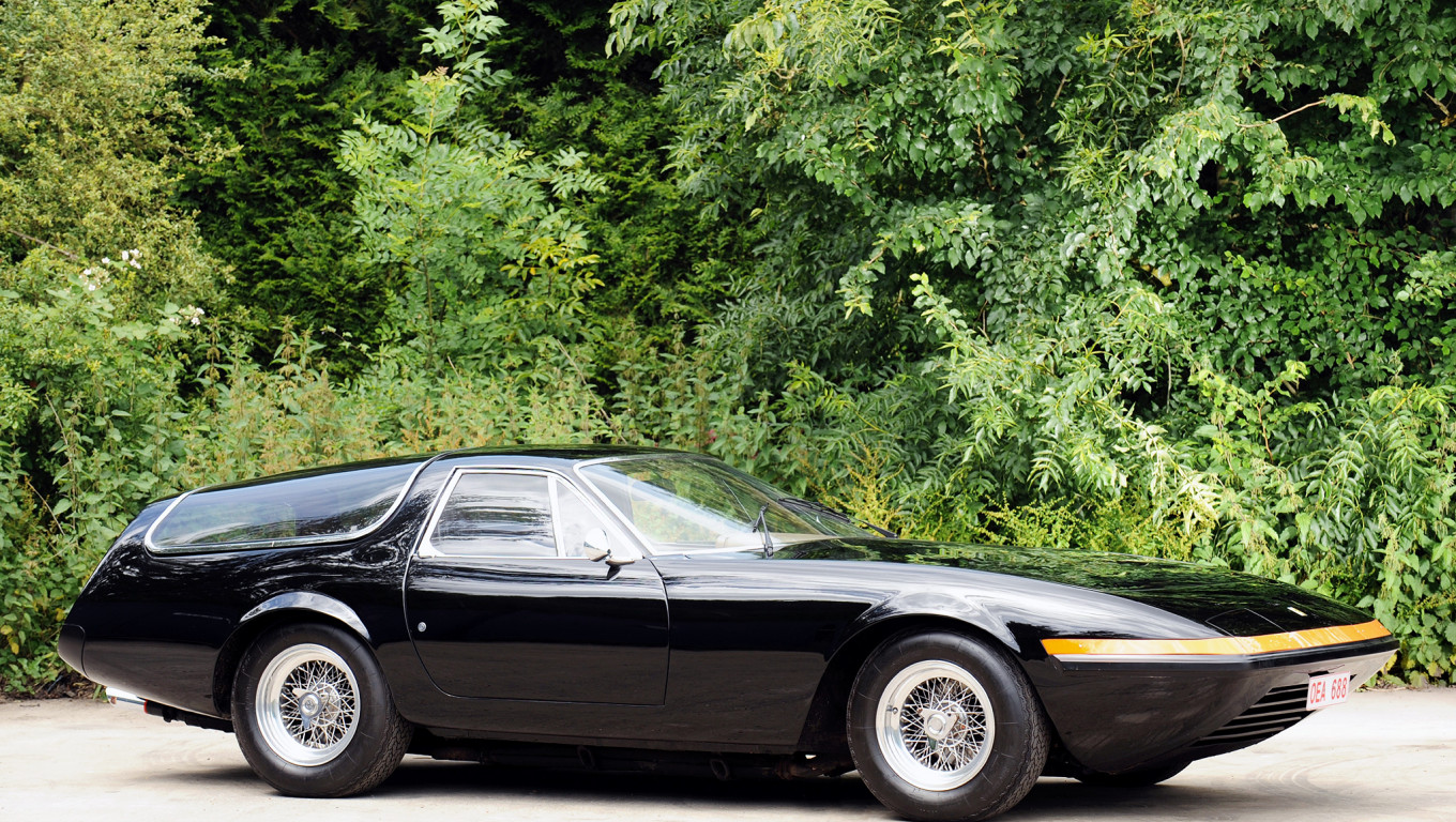 Ferrari 365 GTB 4 Shooting Brake '1975.jpg