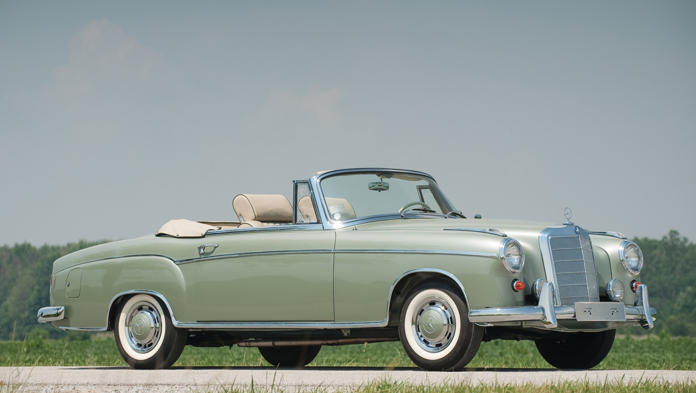 Mercedes-Benz 220SE Cabrio (W128) '1958–61.jpg