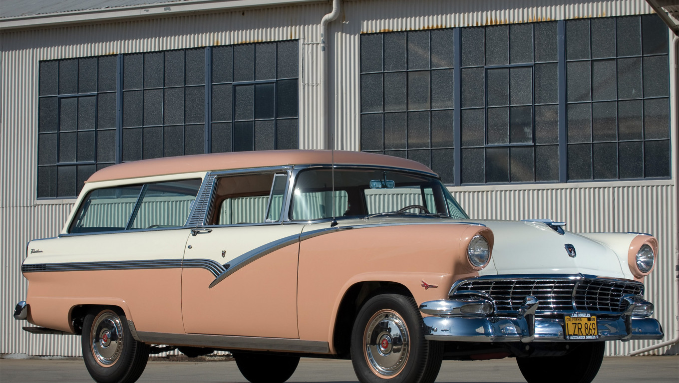 Ford Parklane Station Wagon '1956.jpg