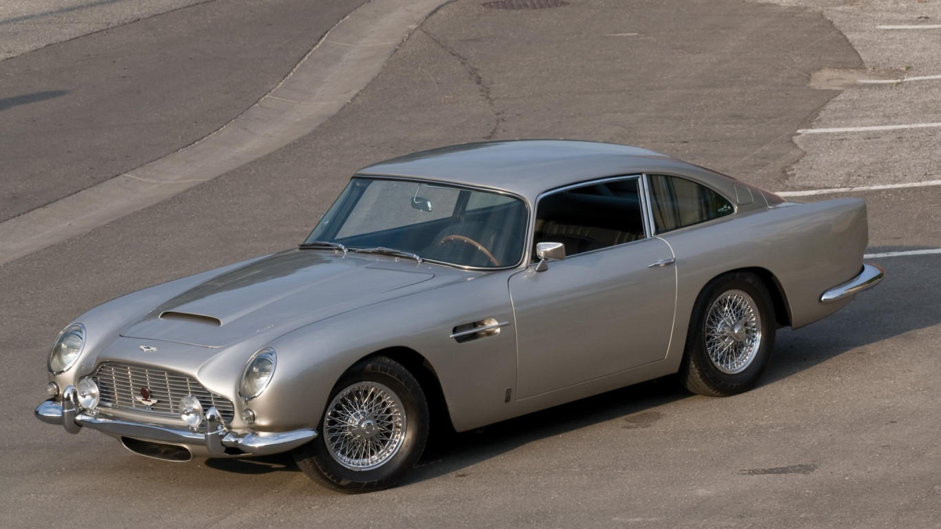 Aston Martin DB5 '1963–65.jpg