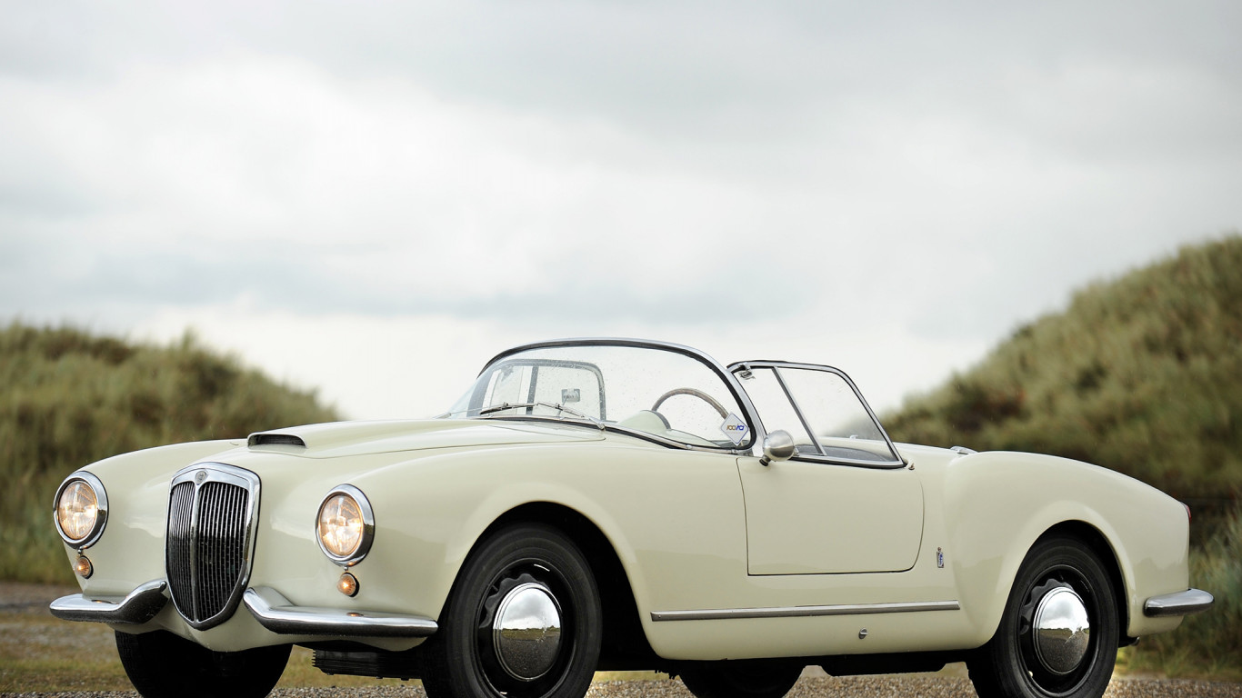 Lancia Aurelia Spyder (B24) '1954–58.jpg