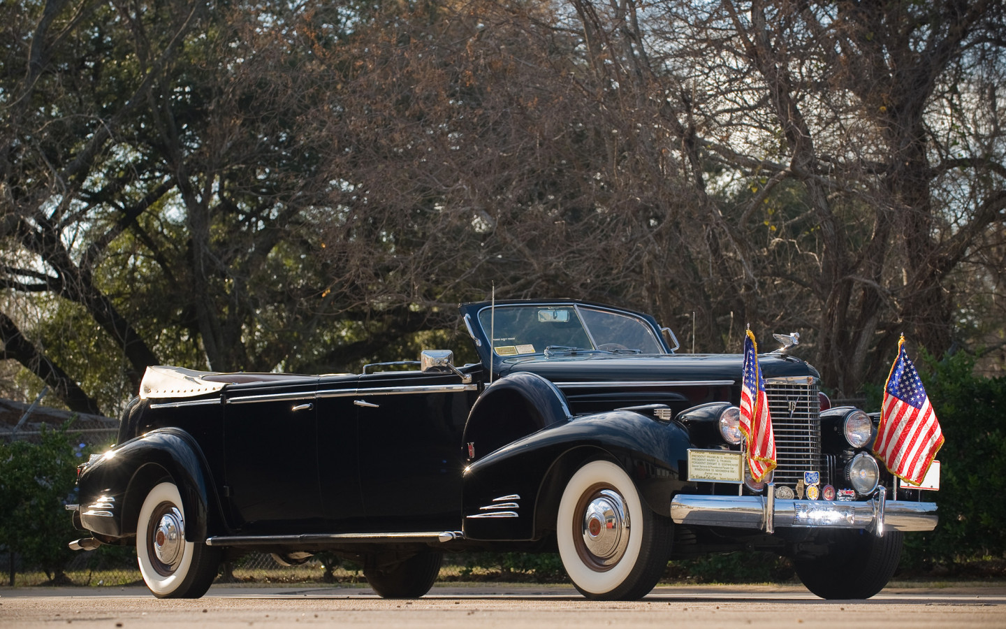 Cadillac V16 Presidential Convertible Limousine '1938.jpg