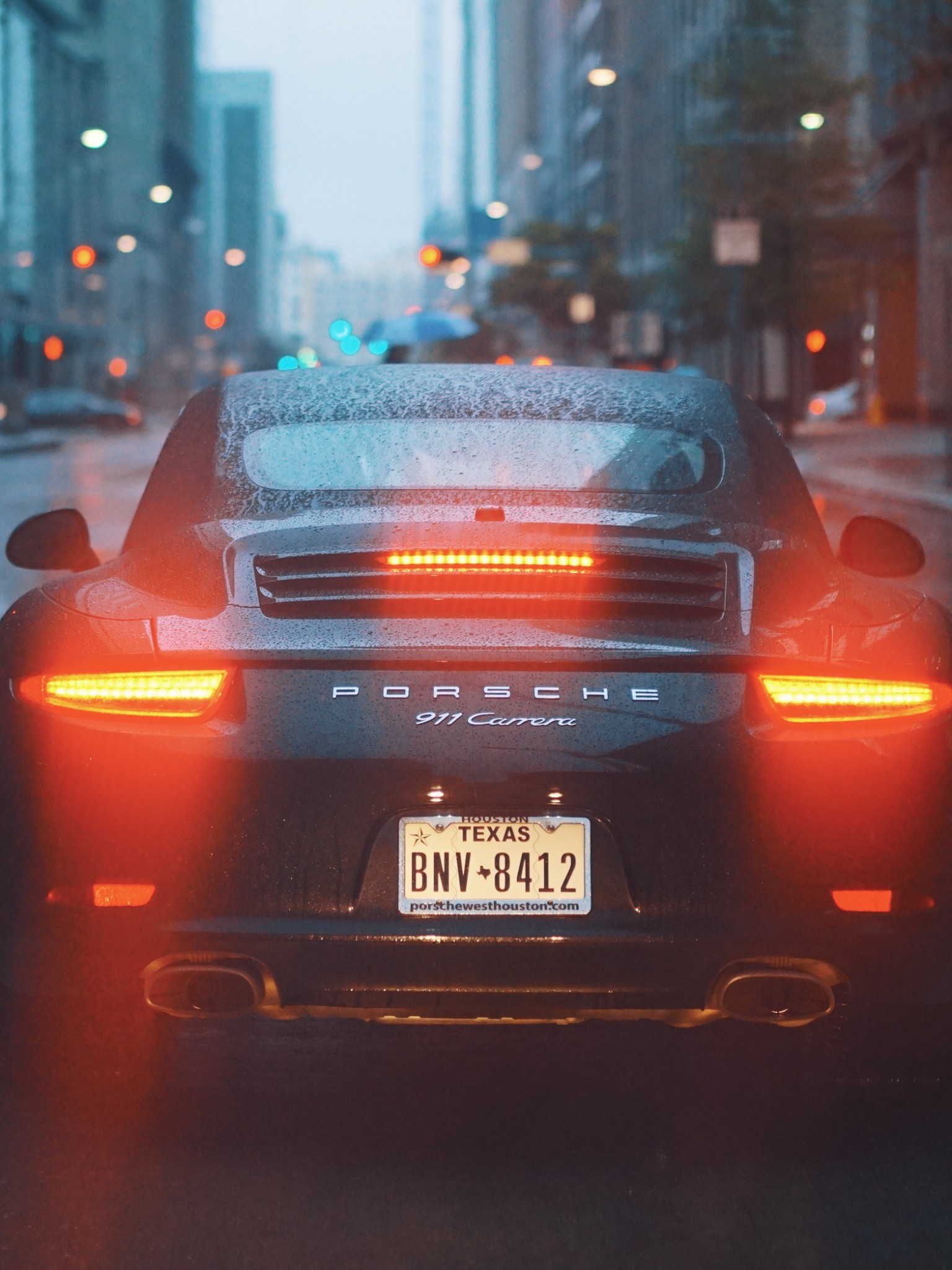 Porsche 911 Carrera, Jazda w deszczu