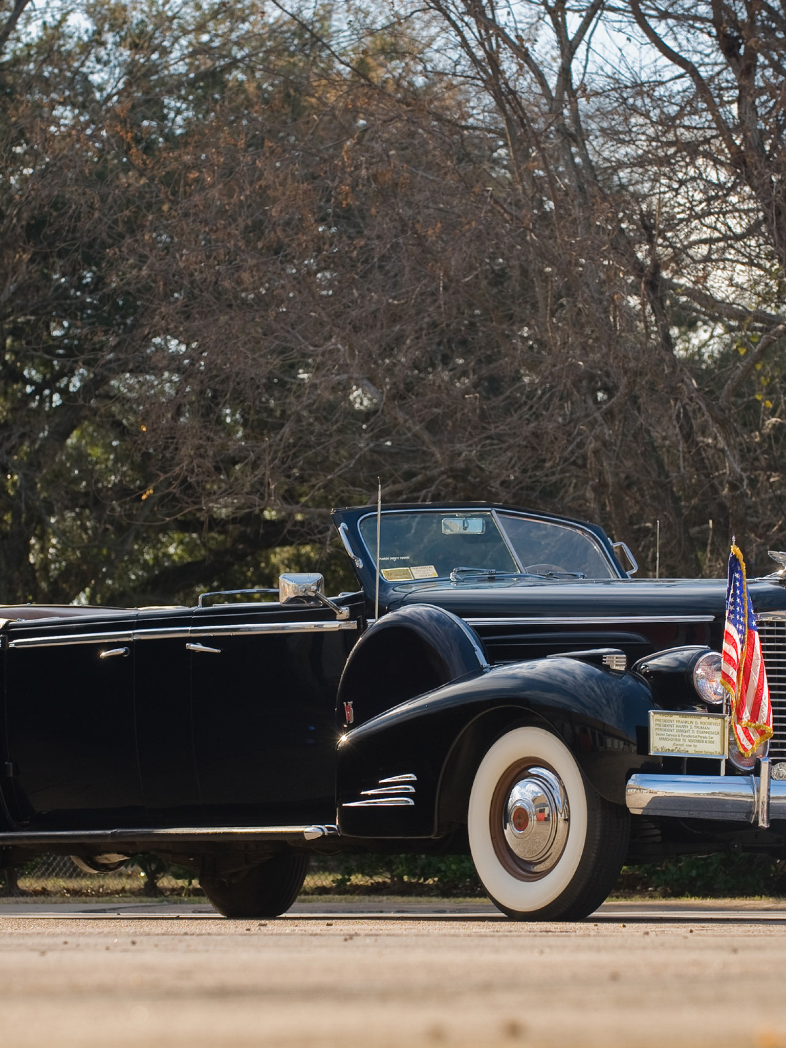 Cadillac V16 Presidential Convertible Limousine '1938.jpg