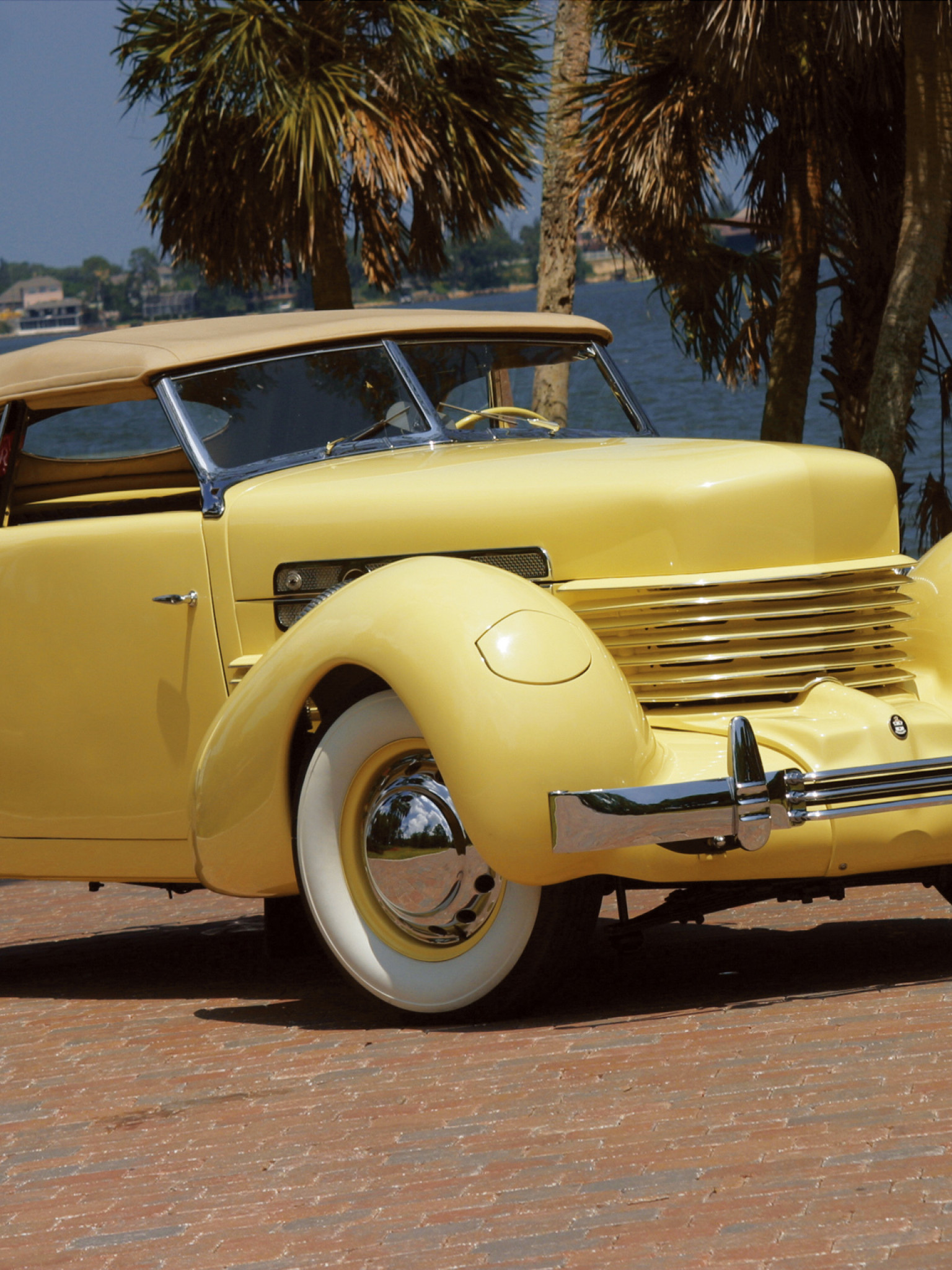 Cord 812 SC Phaeton '1937.jpg