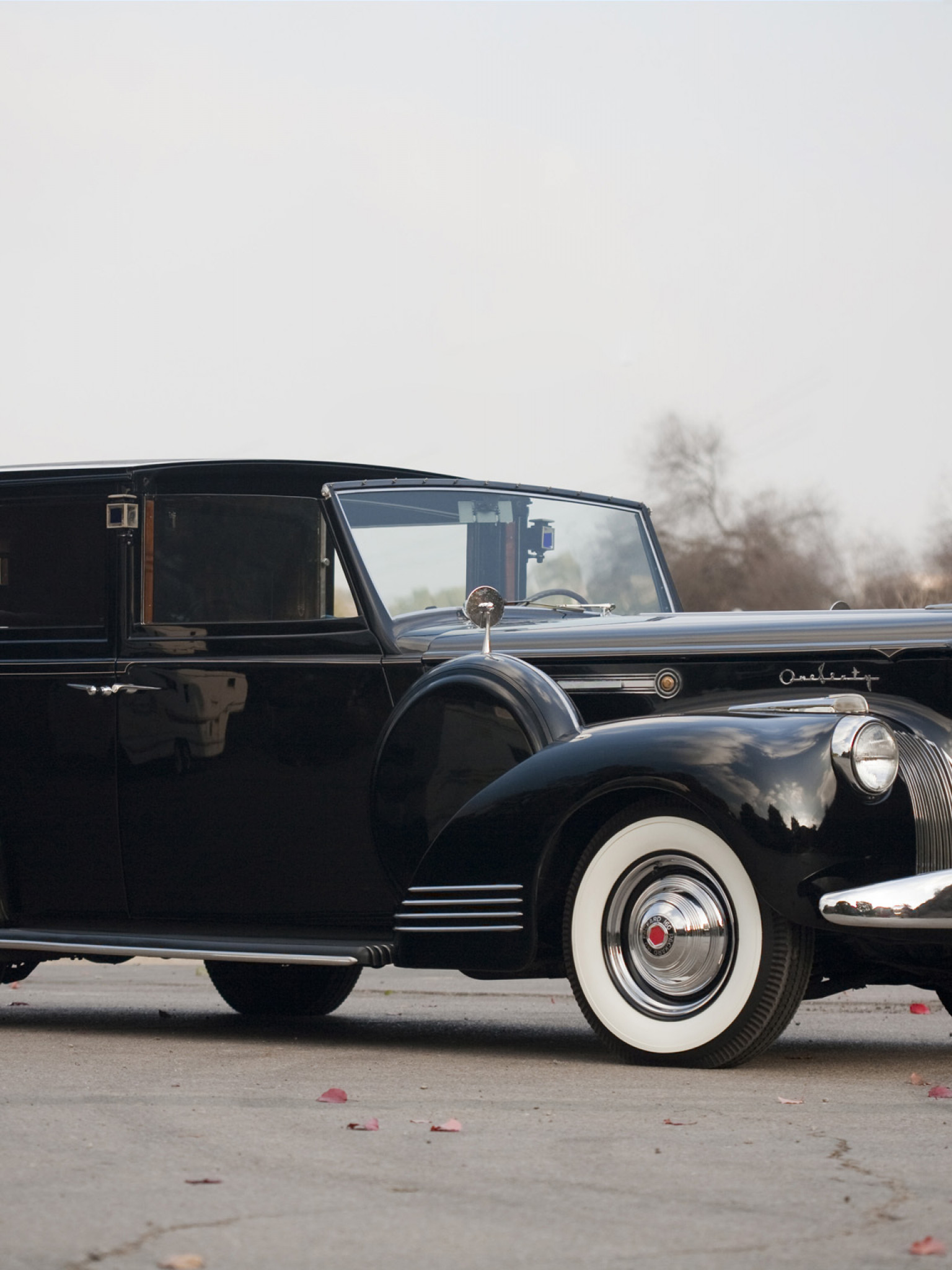 Packard 160 Panel Brougham by Rollston '1941.jpg